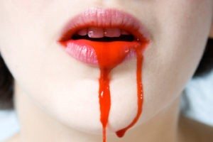 К чему снится кровь изо рта