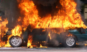 Авто в огне